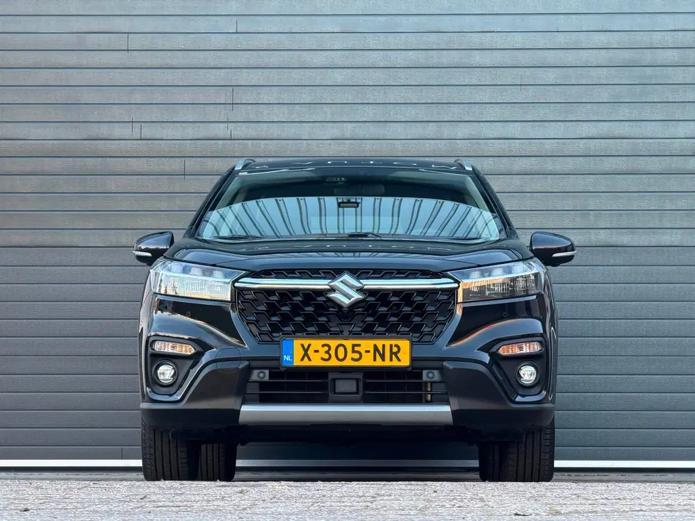 Suzuki S-Cross 1.5 Hybrid Style uit 2024, foto 2