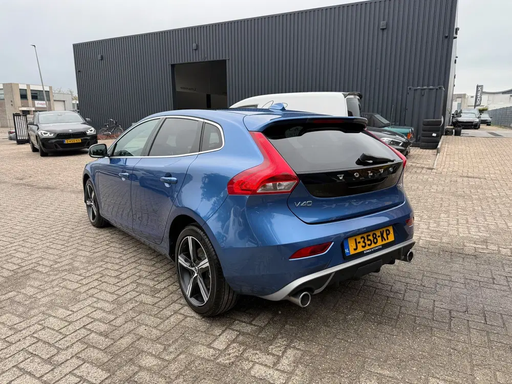 Volvo V40 1.5 T3 Kinetic uit 2020, foto 10