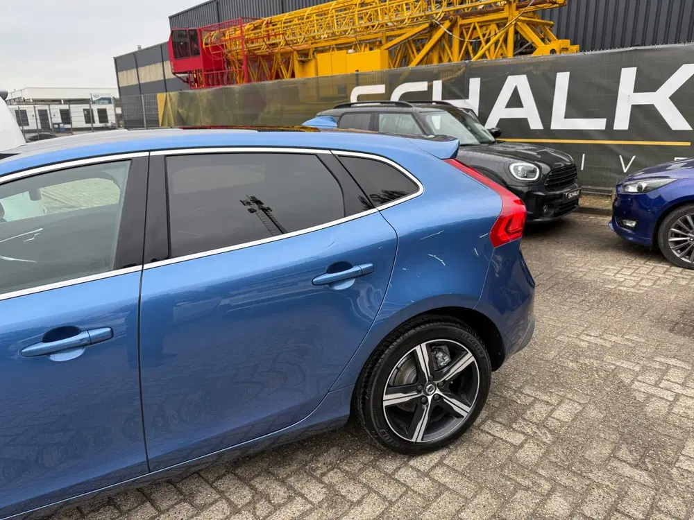 Volvo V40 1.5 T3 Kinetic uit 2020, foto 11