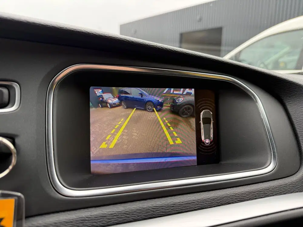 Volvo V40 1.5 T3 Kinetic uit 2020, foto 3