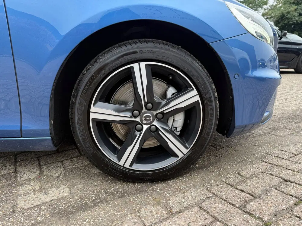Volvo V40 1.5 T3 Kinetic uit 2020, foto 4