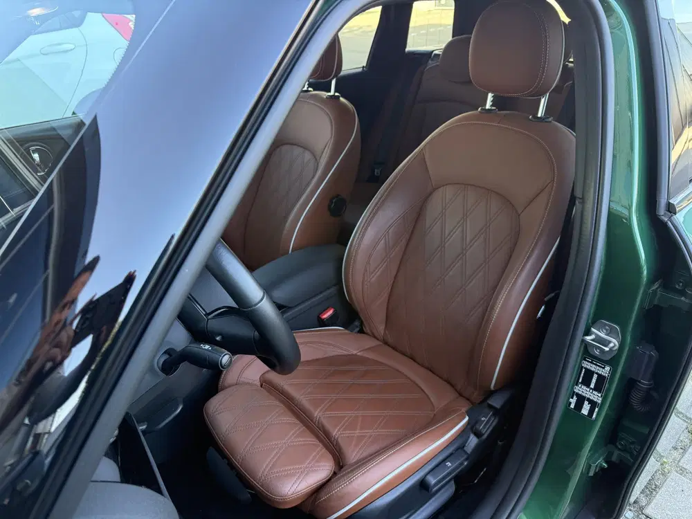 Mini Clubman 1.5 Cooper Leder uit 2023, foto 7