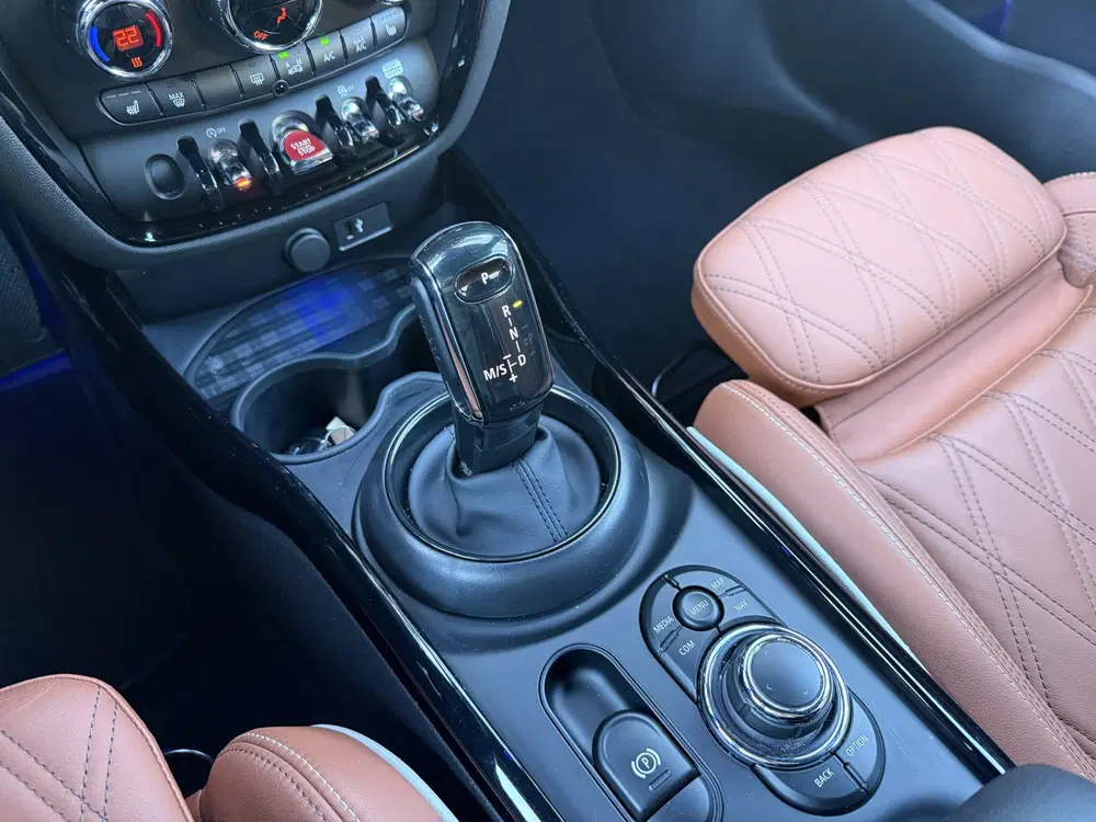 Mini Clubman 1.5 Cooper Leder uit 2023, foto 8