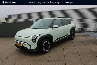 Kia EV3 Plus 81.4 kWh STOEL- & EN STUURVERWARMING uit 2025