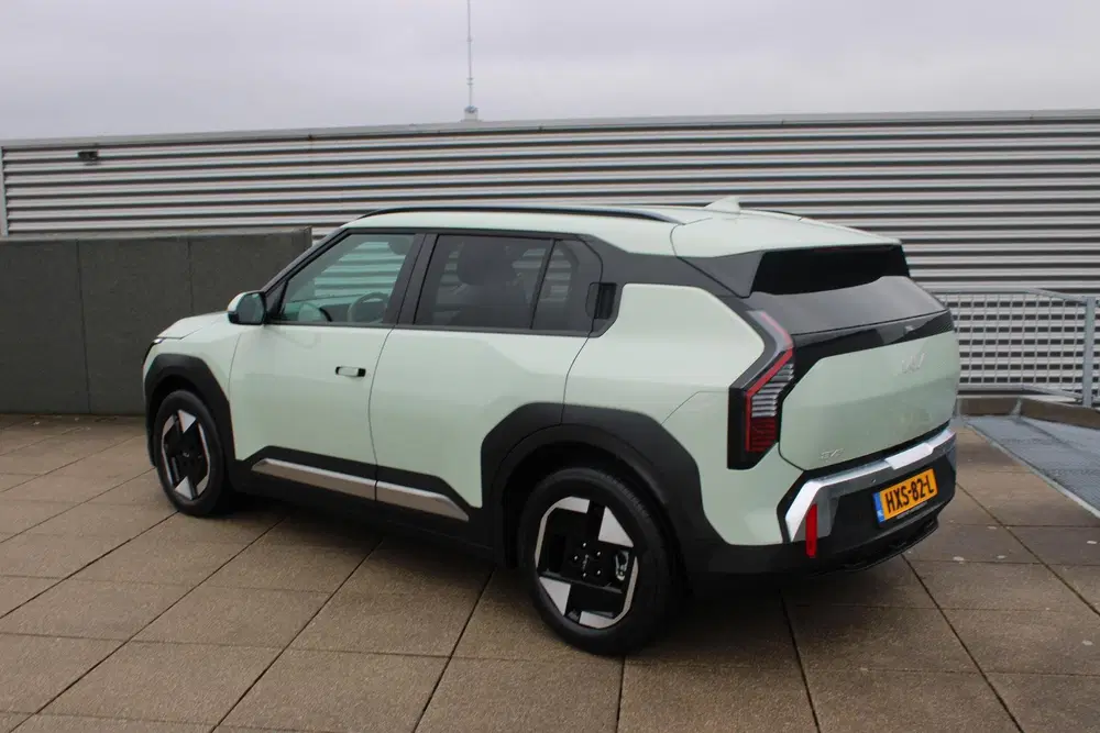 Kia EV3 Plus 81.4 kWh STOEL- & EN STUURVERWARMING uit 2025, foto 5