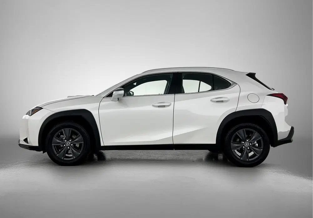 Lexus UX 250h Urban Line uit 2024, foto 3