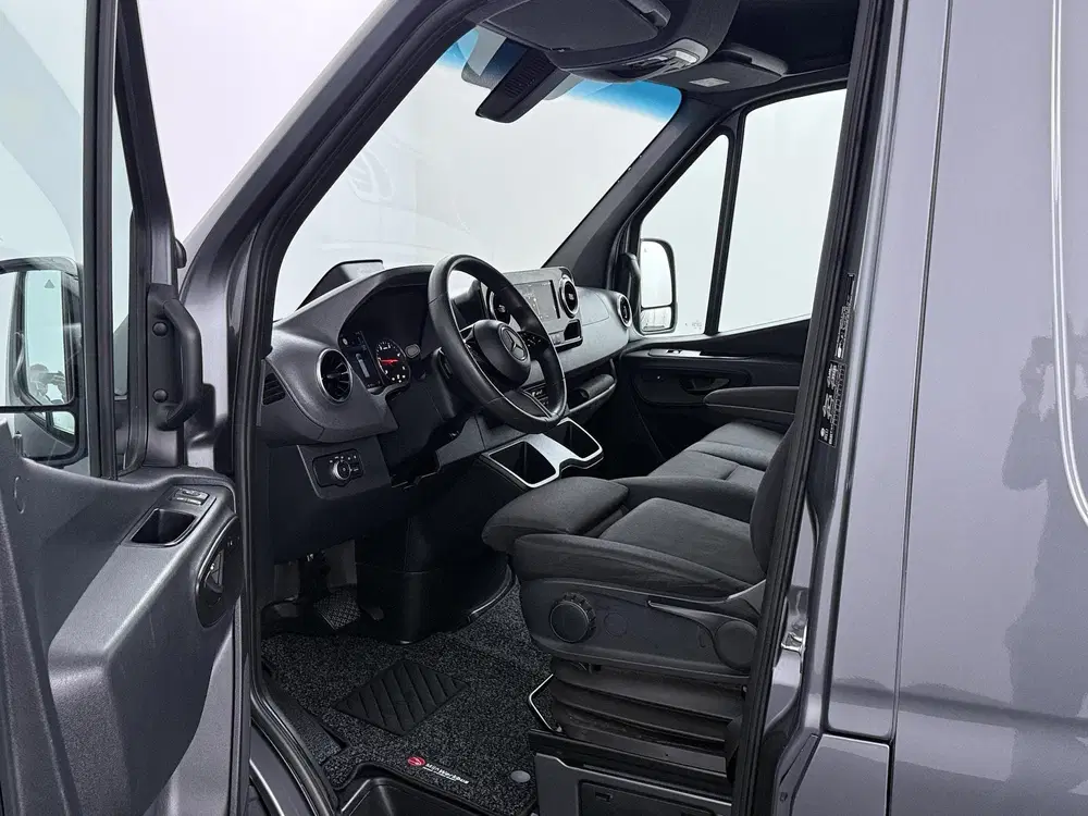 Mercedes-Benz Sprinter 317 1.9 CDI L2H2 RWD uit 2024, foto 6