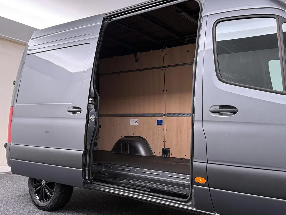 Mercedes-Benz Sprinter 317 1.9 CDI L2H2 RWD uit 2024, foto 7