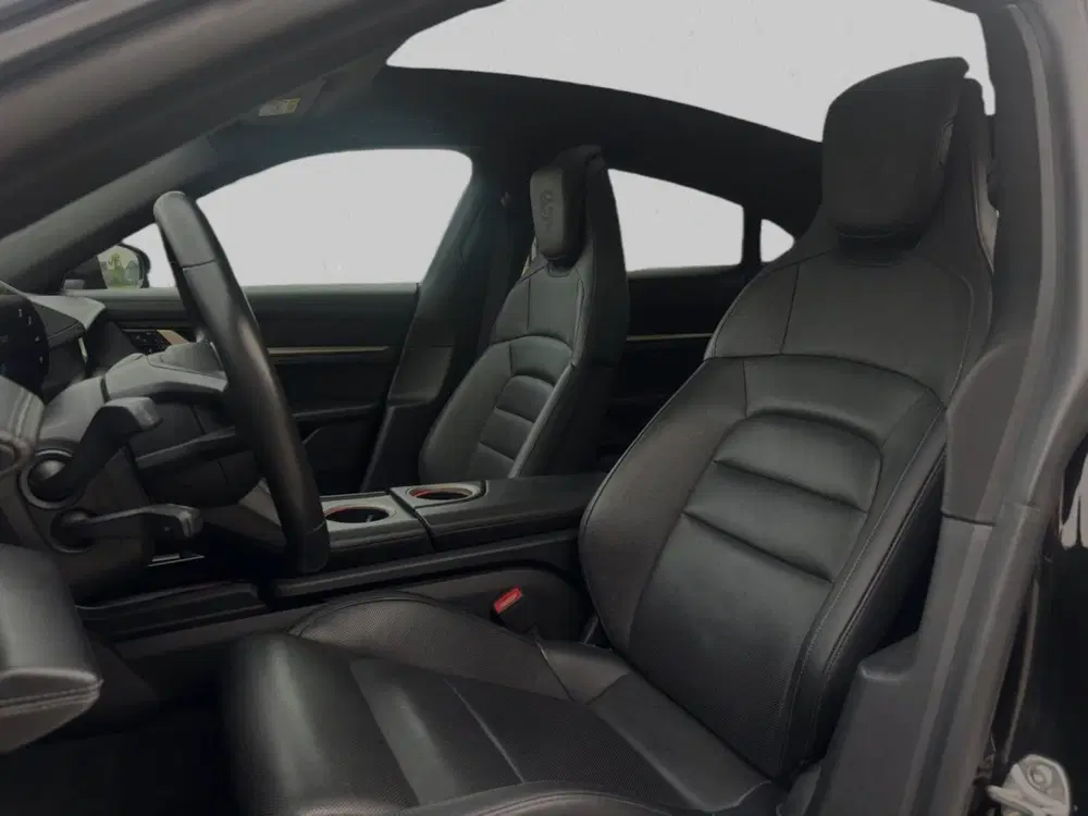 Porsche Taycan 4S Performance Plus 84 kWh (Dealer ondH uit 2021, foto 5