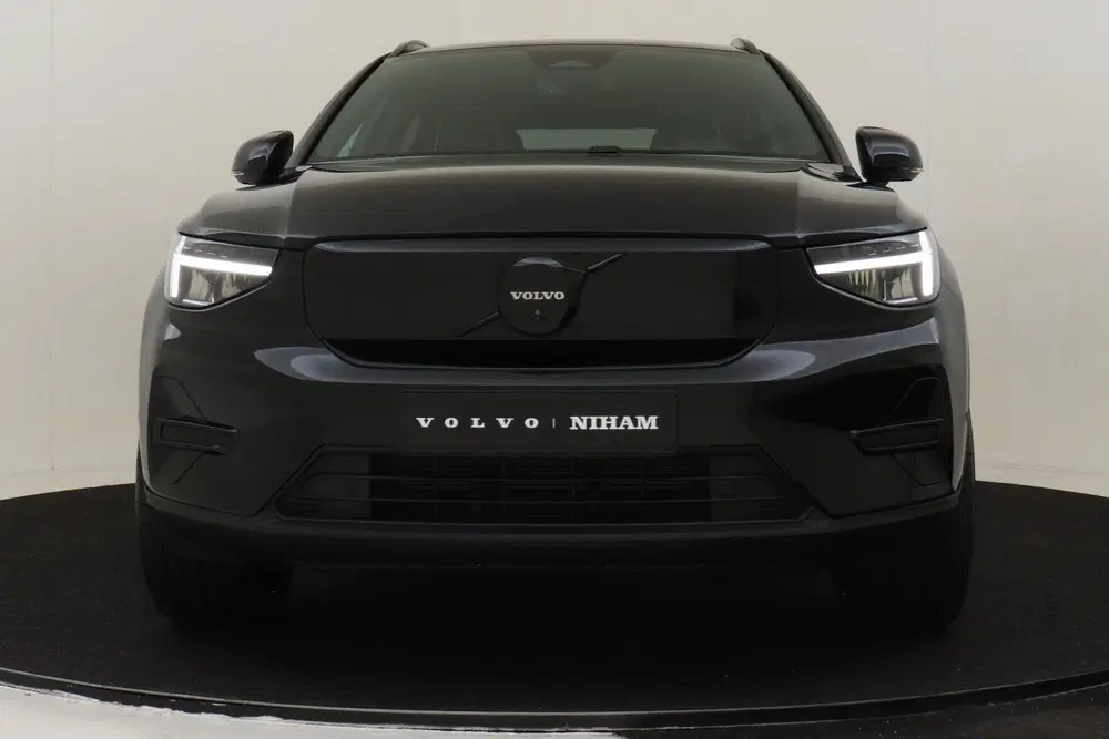 Volvo EX40 SINGLE MOTOR PLUS BLACK EDITION EUROPA 70 uit 2026, foto 9