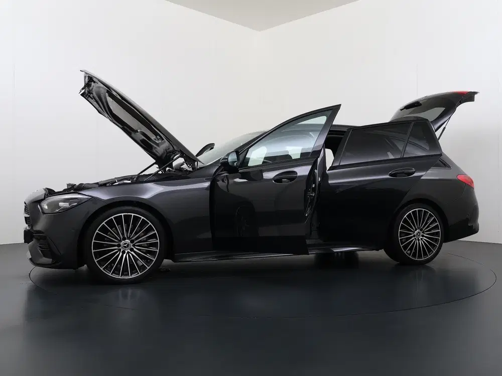 Mercedes-Benz C-Klasse 200 Launch Edition AMG Line uit 2021, foto 14