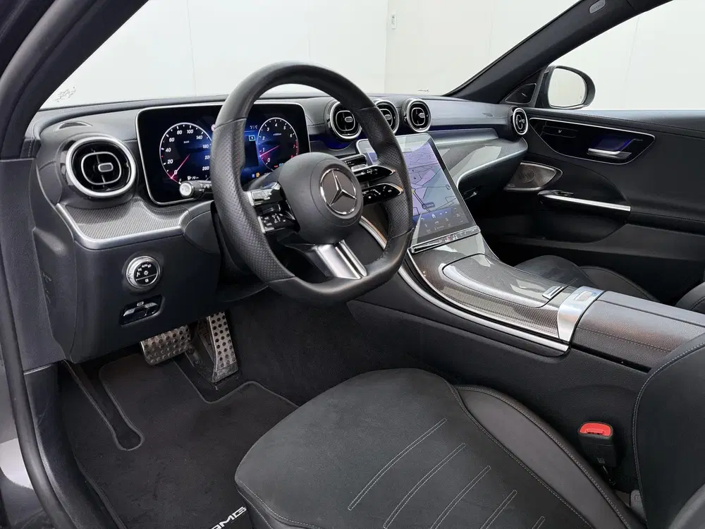 Mercedes-Benz C-Klasse 200 Launch Edition AMG Line uit 2021, foto 2