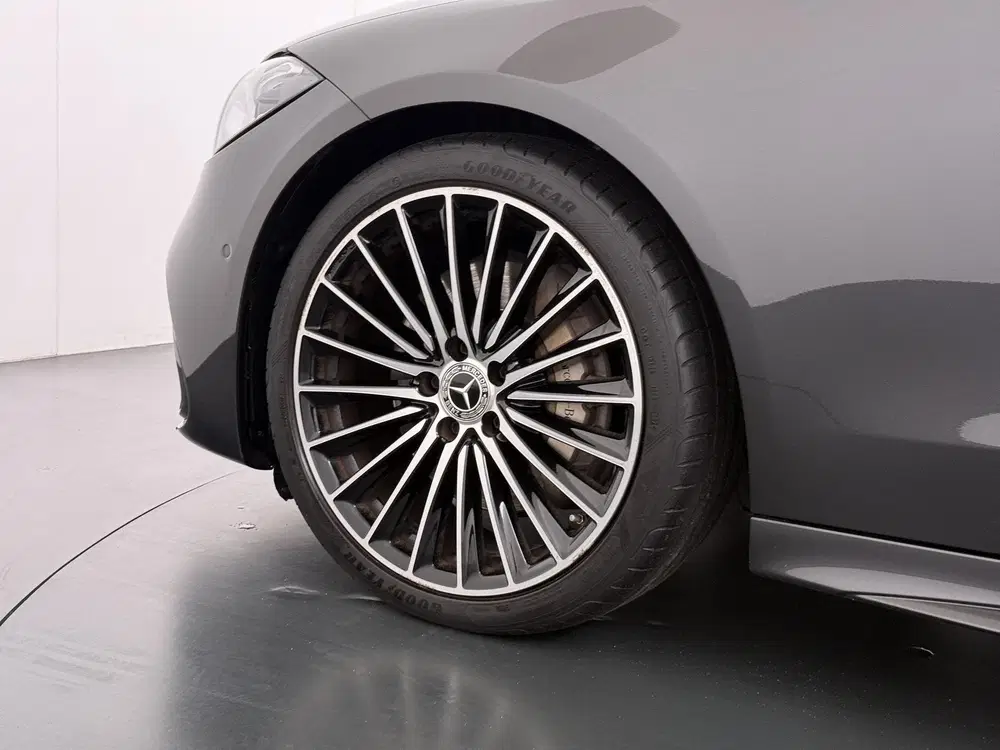 Mercedes-Benz C-Klasse 200 Launch Edition AMG Line uit 2021, foto 4