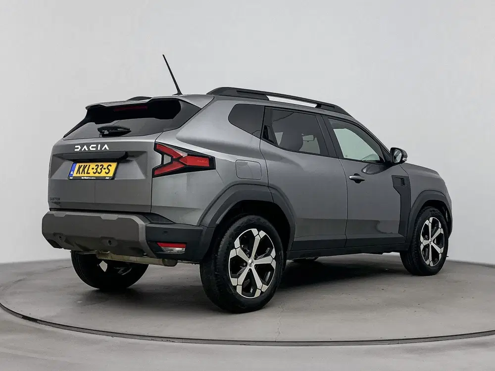 Dacia Duster 1.6 Hybrid Journey 140PK uit 2025, foto 4