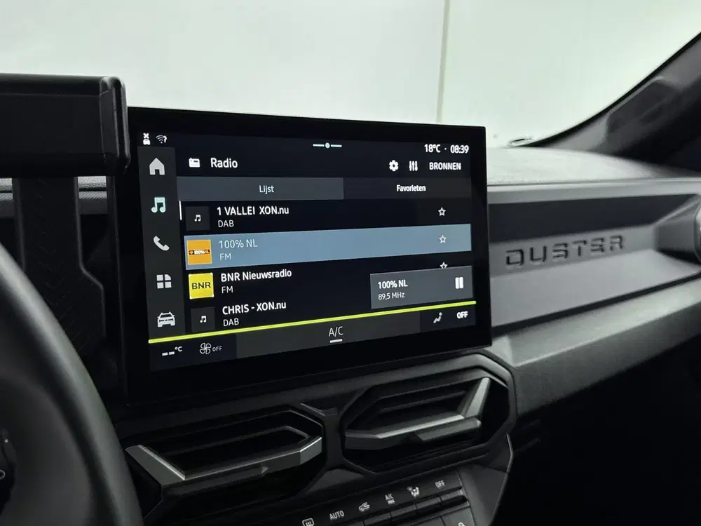 Dacia Duster 1.6 Hybrid Journey 140PK uit 2025, foto 7