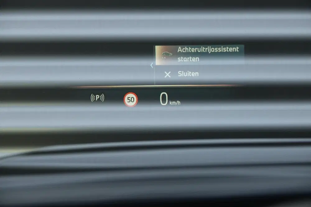 BMW i5 eDrive40 84 kWh uit 2024, foto 15