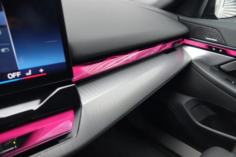 BMW i5 eDrive40 84 kWh uit 2024, foto 6