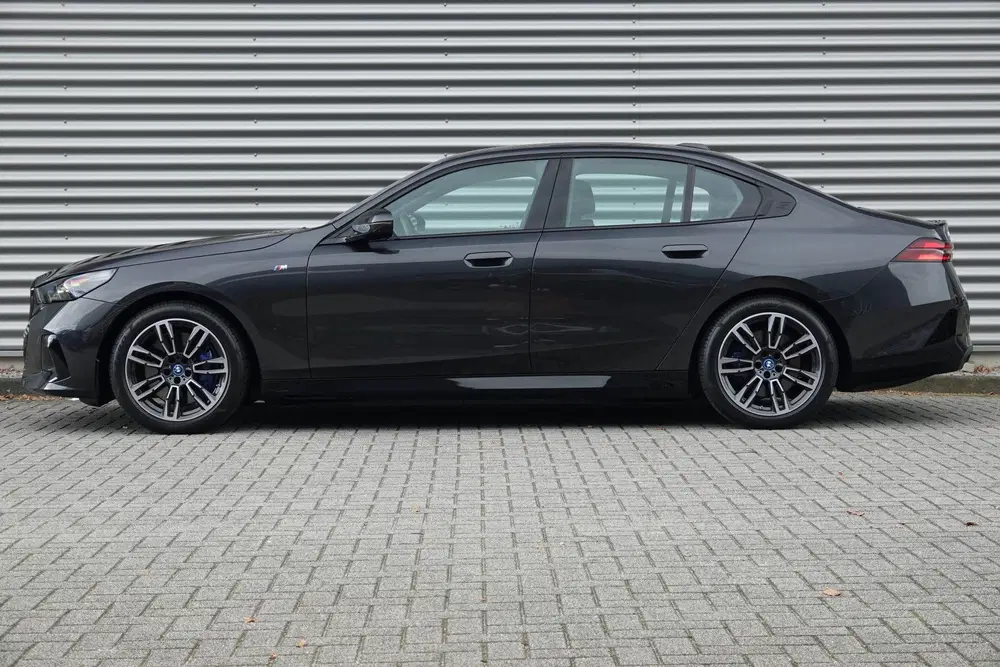 BMW i5 eDrive40 84 kWh uit 2024, foto 7