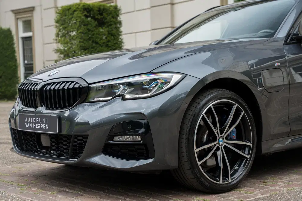 BMW 3-serie 330e xDrive M-Sport TREKHAAK uit 2021, foto 9