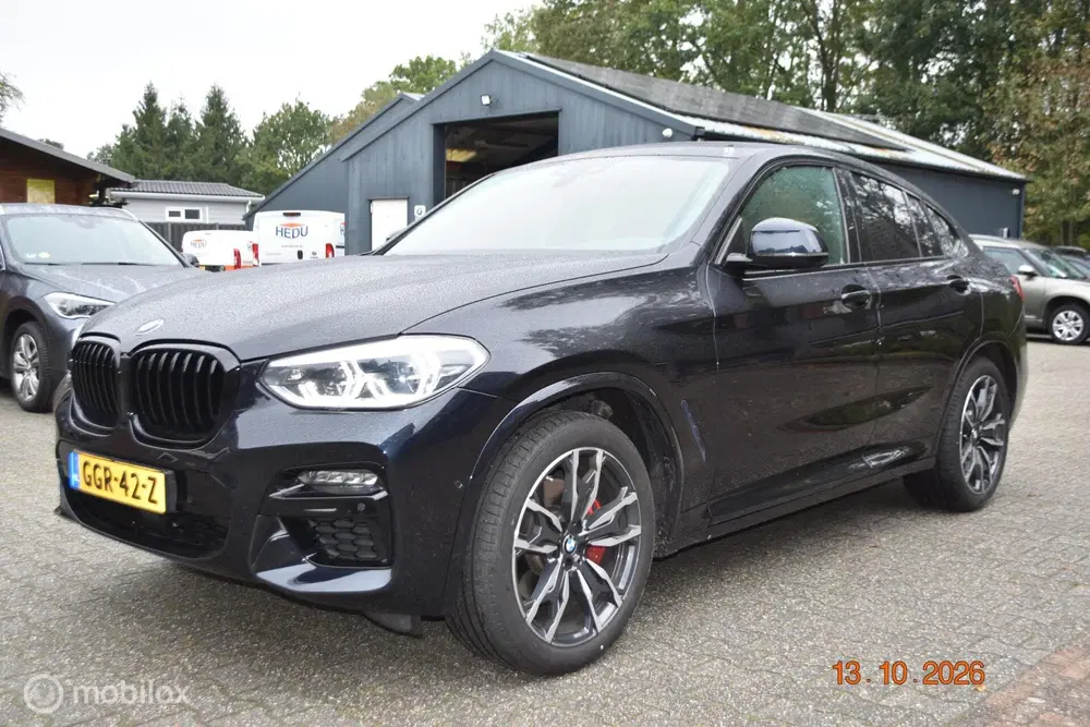 BMW X4 M40d High Executive uit 2021, foto 2