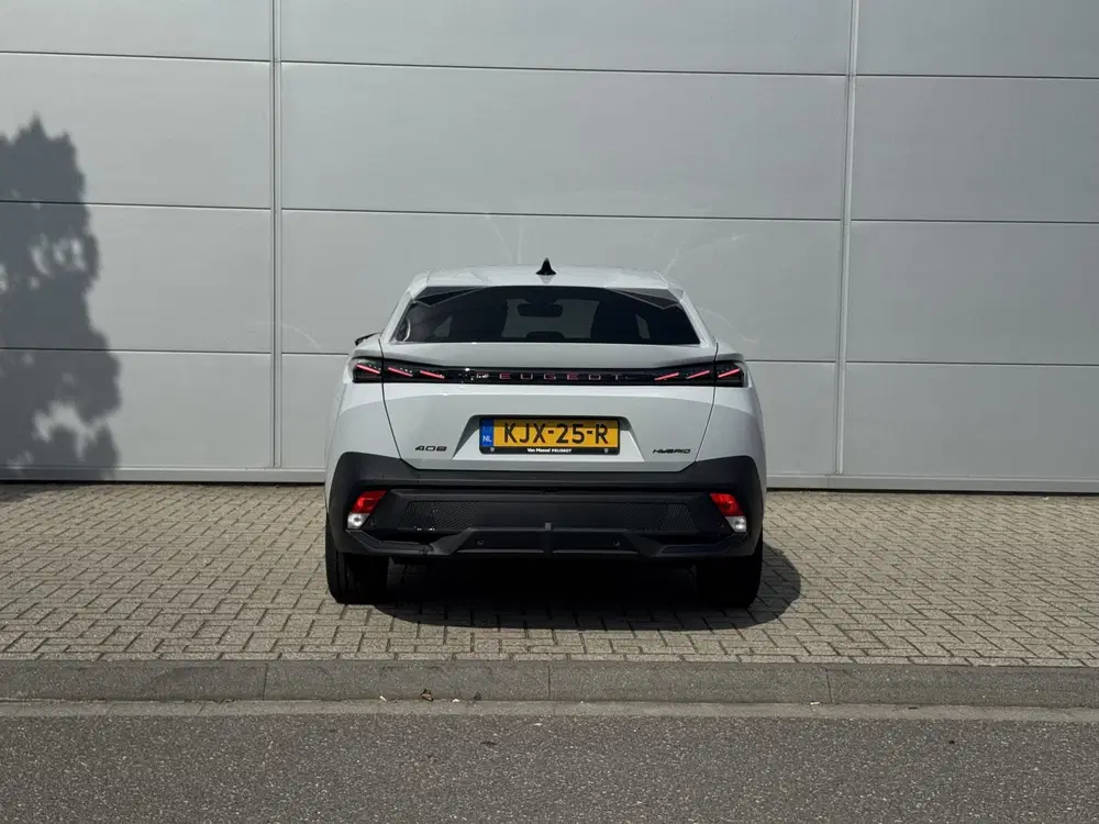 Peugeot 408 1.2 Allure Hybrid 145 uit 2026, foto 5