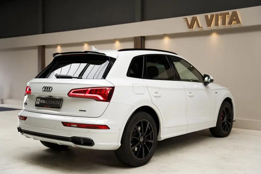 Audi Q5 55 TFSI e quattro Competition full uit 2020, foto 14