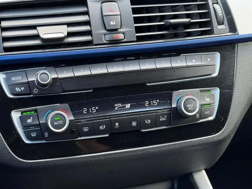 BMW 1-serie 118i M Sport Edition Pano uit 2019, foto 14