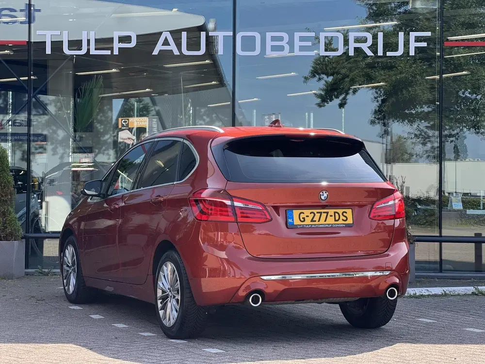BMW 2-serie Active Tourer 220i High Executive Edition uit 2019, foto 12
