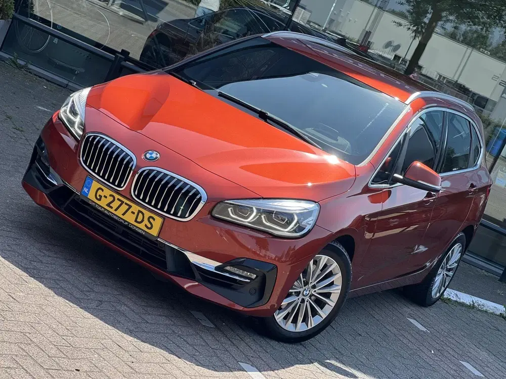 BMW 2-serie Active Tourer 220i High Executive Edition uit 2019, foto 5