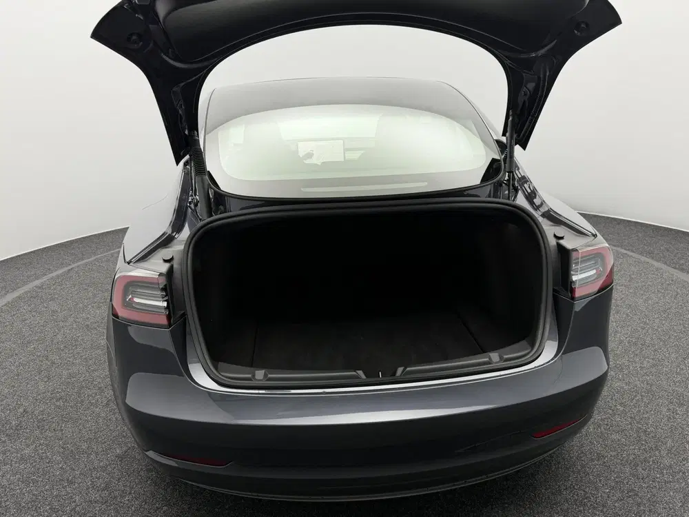 Tesla Model 3 Standard RWD Plus 60 kWh SOH 94 uit 2023, foto 8