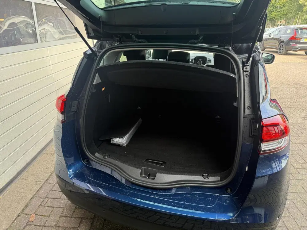 Renault Scenic 1.3 TCe Bose AUTOMAAT CARPLAY uit 2021, foto 13