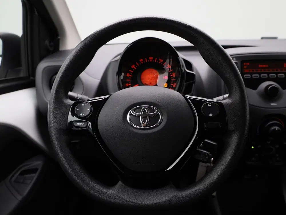 Toyota Aygo 1.0 VVT-i x-fun uit 2022, foto 7