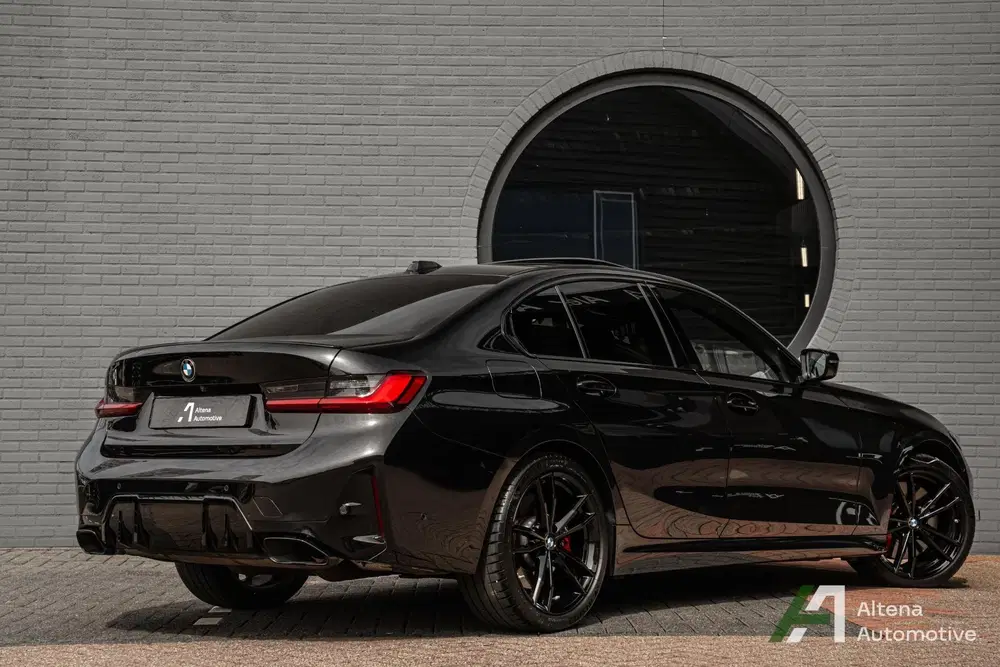BMW 3-serie M340i xDrive BTW uit 2022, foto 2