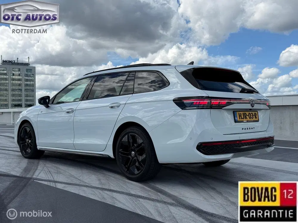 Volkswagen Passat 2.0 TDI R-Line Business Panoramada uit 2024, foto 7