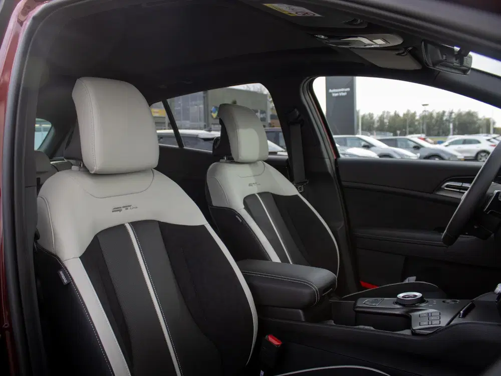 Kia Sportage 1.6 T-GDi Plug-in Hybrid GT-Line uit 2026, foto 9