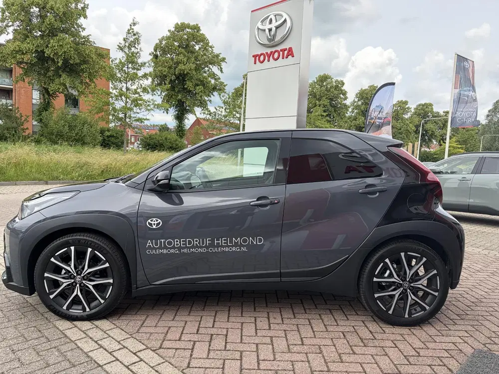 Toyota Aygo X Hybrid 115 GR Sport uit 2026, foto 6
