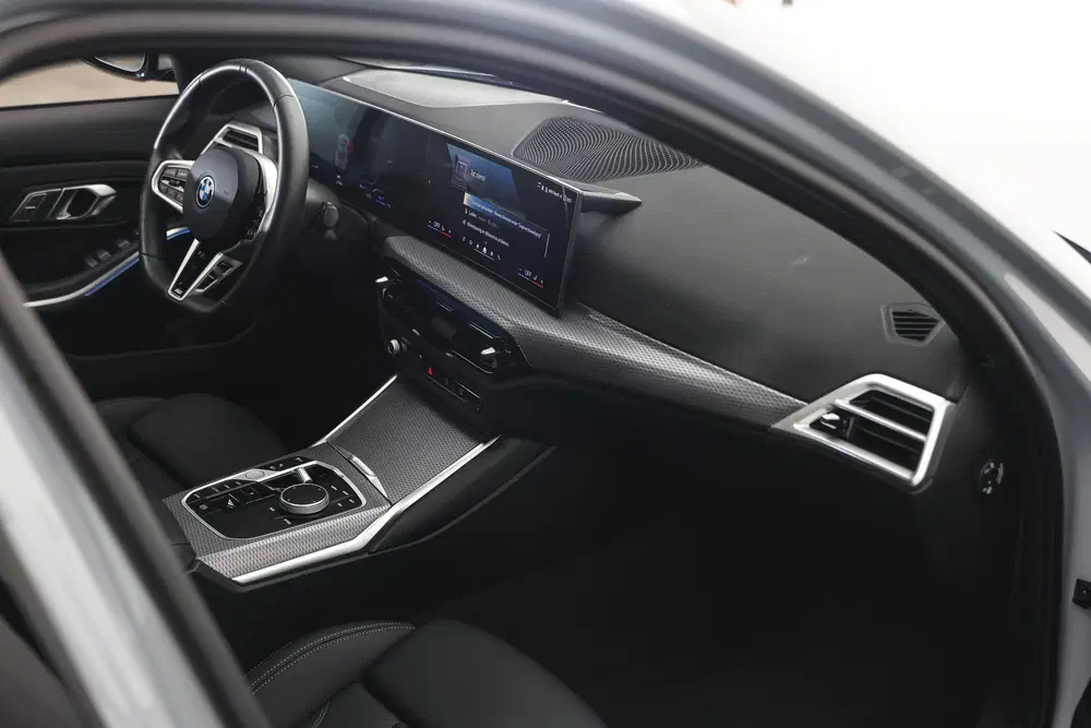 BMW 3-serie 330e M Sport Automaat uit 2026, foto 11