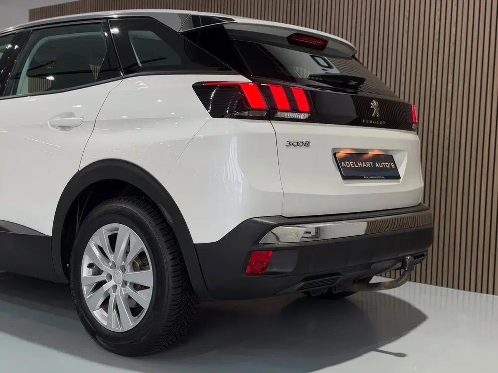 Peugeot 3008 1.2 PureTech Allure uit 2020, foto 10