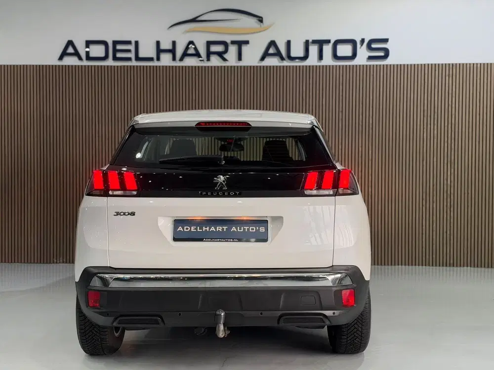 Peugeot 3008 1.2 PureTech Allure uit 2020, foto 6