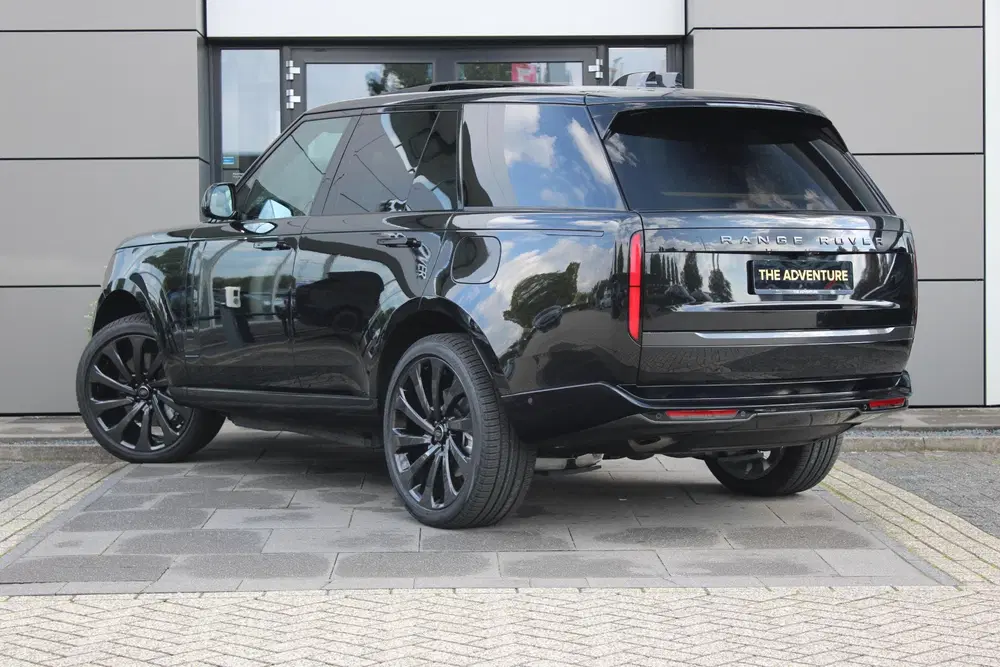 Land Rover Range Rover SWB P550e HSE uit 2026, foto 3