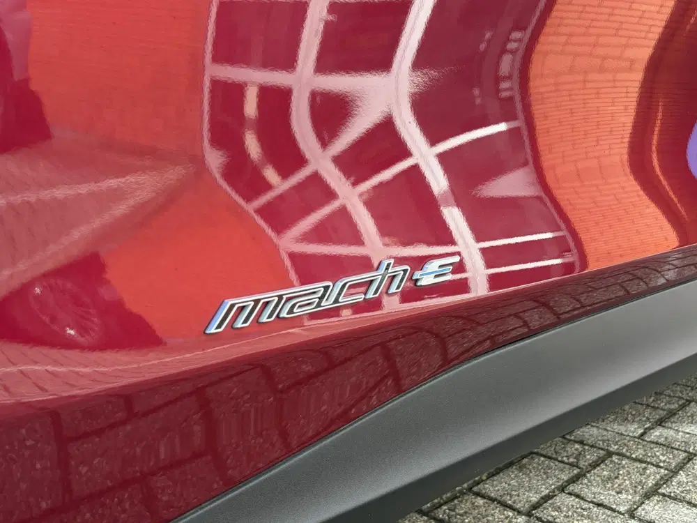 Ford Mustang Mach-E Extended Premium RWD 91 kWh uit 2025, foto 12