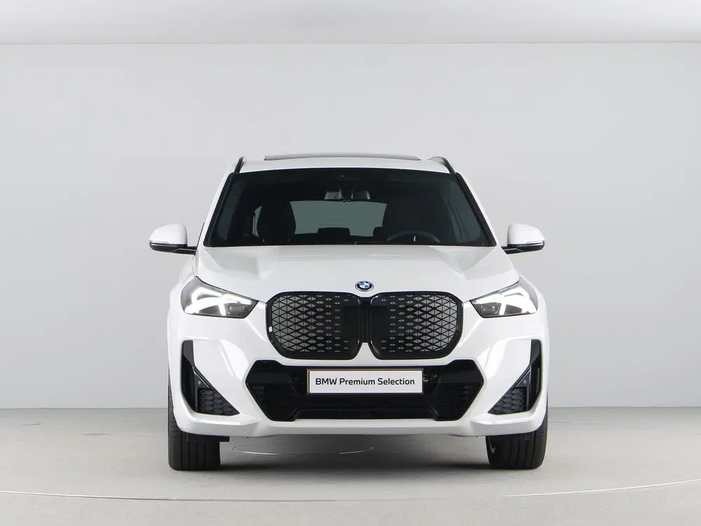 BMW iX1 eDrive20 67 kWh M-sport Pro Edition (bj 20 uit 2026, foto 6