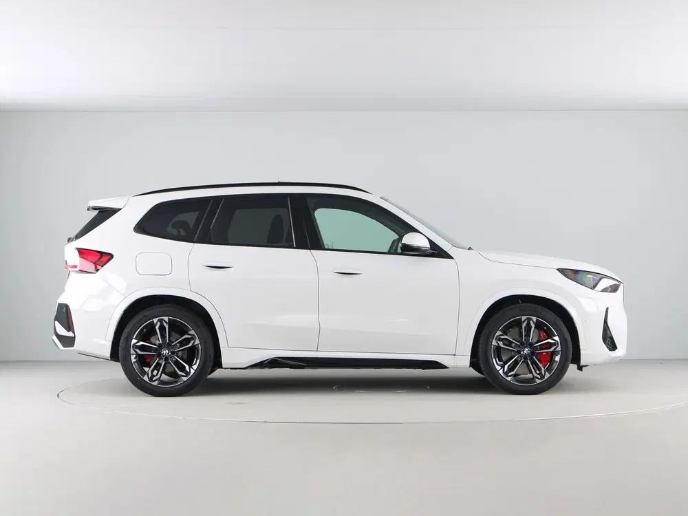 BMW iX1 eDrive20 67 kWh M-sport Pro Edition (bj 20 uit 2026, foto 8