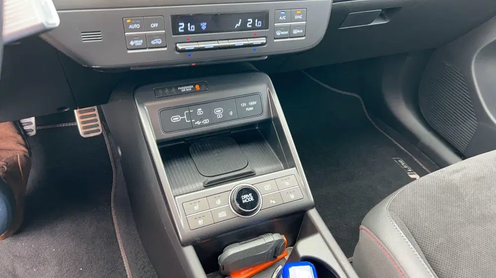Hyundai KONA 1.6 GDI HEV N Line uit 2024, foto 8