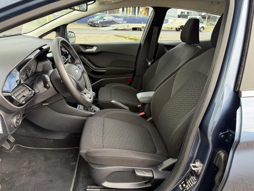 Ford Fiesta 1.0 EcoBoost Hybrid Titanium 125PK Winter uit 2023, foto 9