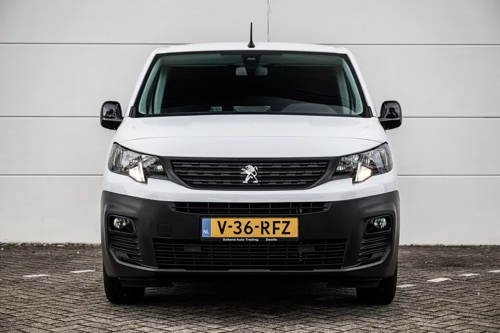 Peugeot Partner 1.2 PureTech 110pk MARGE 3-PRS uit 2023, foto 5