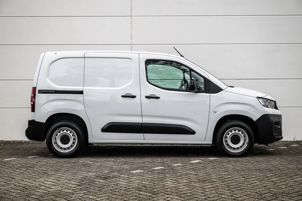 Peugeot Partner 1.2 PureTech 110pk MARGE 3-PRS uit 2023, foto 7