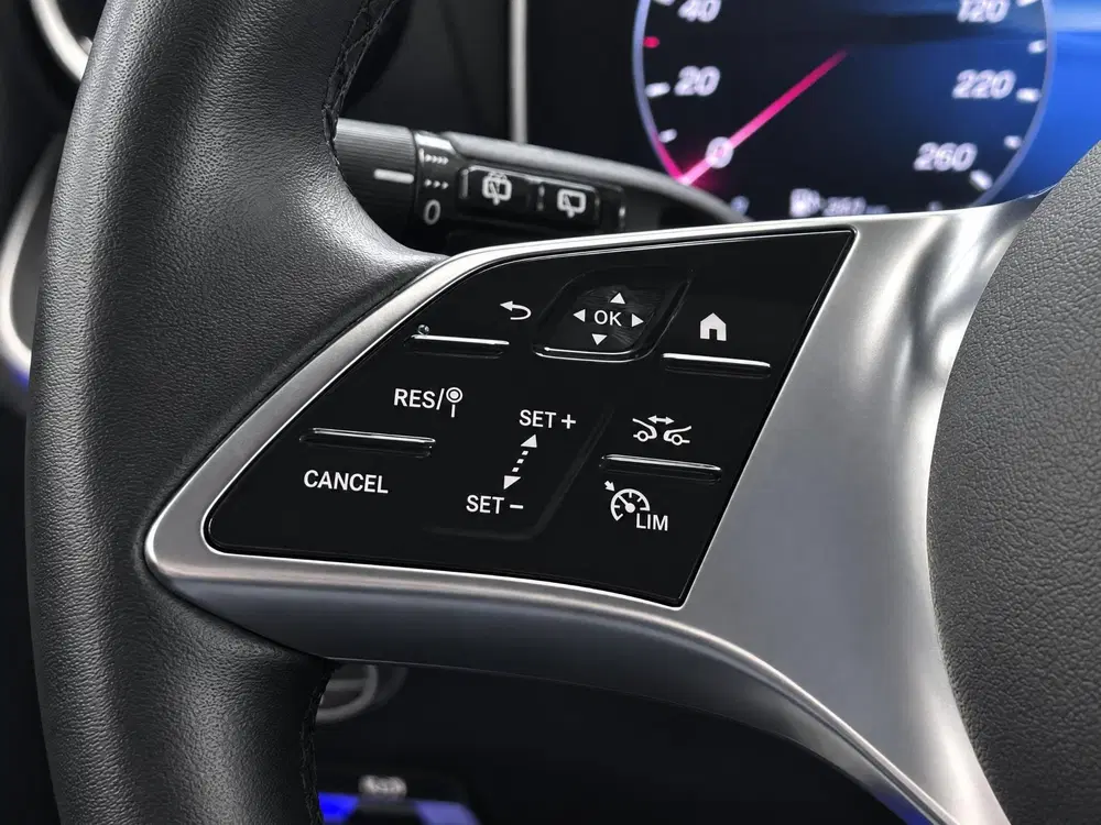 Mercedes-Benz GLC 300e 4MATIC Business Line uit 2023, foto 11