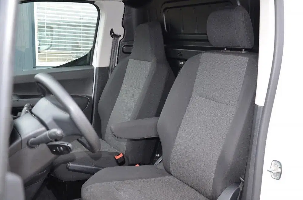 Peugeot Partner 1.5 BLUEHDI 100 uit 2023, foto 11