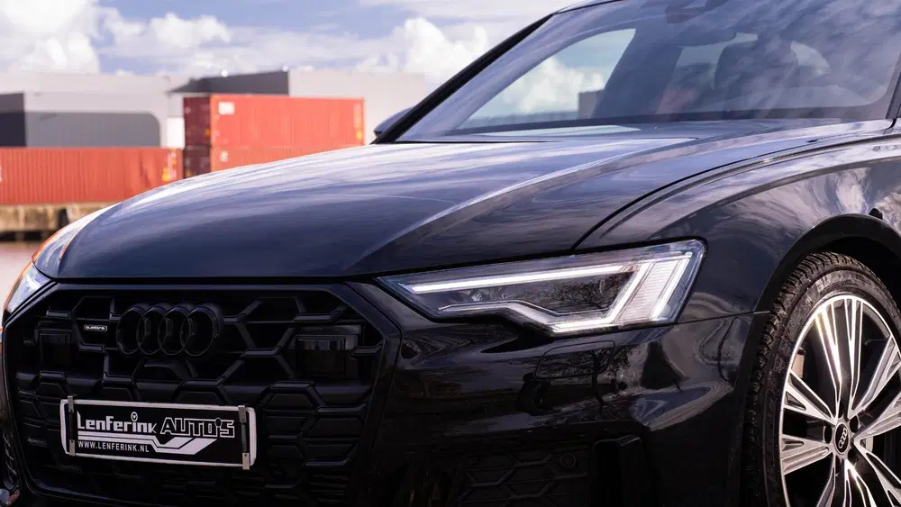 Audi A6 50 TFSI e 299 pk Quattro S Line Panodak uit 2024, foto 10